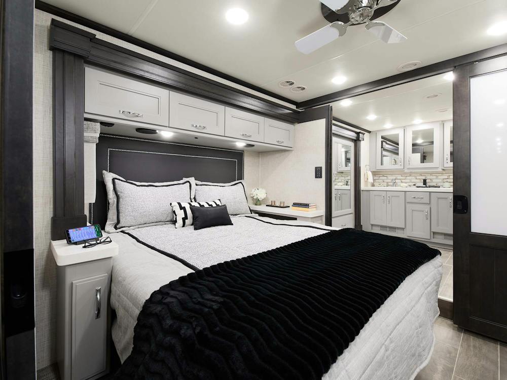 2023 Thor Tuscany Class A Diesel RV 45MX Messina Ashville Tilt-A-View Bed