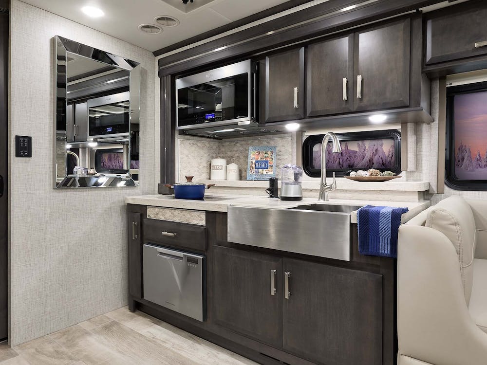 2022 Thor Tuscany Class A Diesel Pusher RV 45BX Kitchen - Studio Collection™ Portofino Regatta Cabinetry